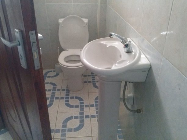 Imagen de la habitación del Hotel Gralins. Foto 8