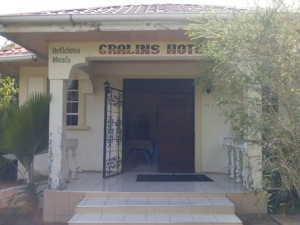 Imagen general del Hotel Gralins. Foto 4