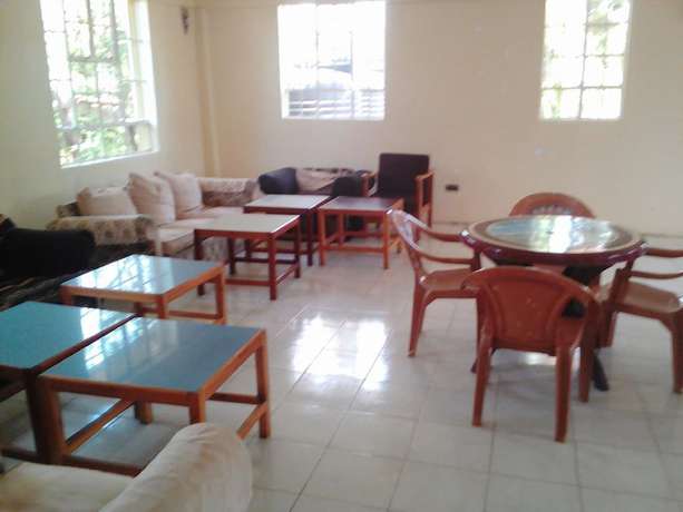 Imagen de los interiores del Hotel Gralins. Foto 12