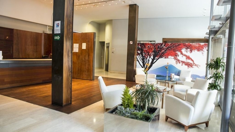 Imagen de los interiores del Hotel Gran Albacete. Foto 12