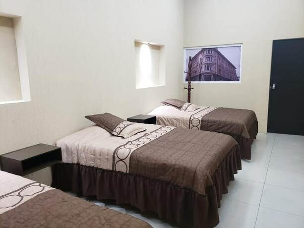 Imagen de la habitación del Hotel Gran Alijadores. Foto 7