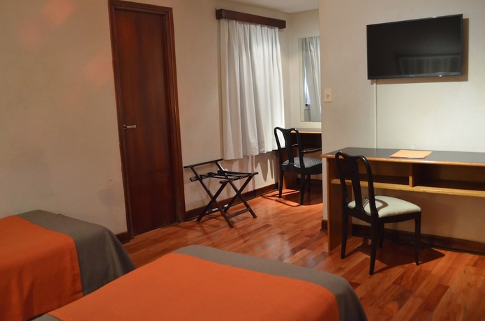 Imagen de la habitación del Hotel Gran Argentino. Foto 5