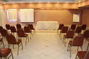 Imagen de los interiores del Hotel Gran Armele. Foto 5