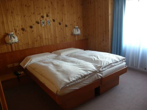 Imagen de la habitación del Hotel Gran Baita. Foto 12