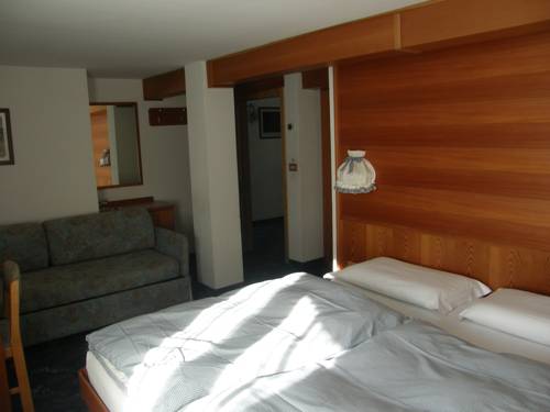 Imagen de la habitación del Hotel Gran Baita. Foto 13