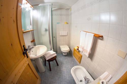 Imagen de la habitación del Hotel Gran Baita, Gressoney-Saint-Jean. Foto 3