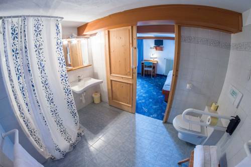 Imagen de la habitación del Hotel Gran Baita, Gressoney-Saint-Jean. Foto 6