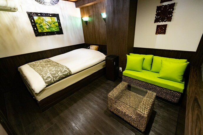Imagen de la habitación del Hotel Gran Bali Resort. Foto 16