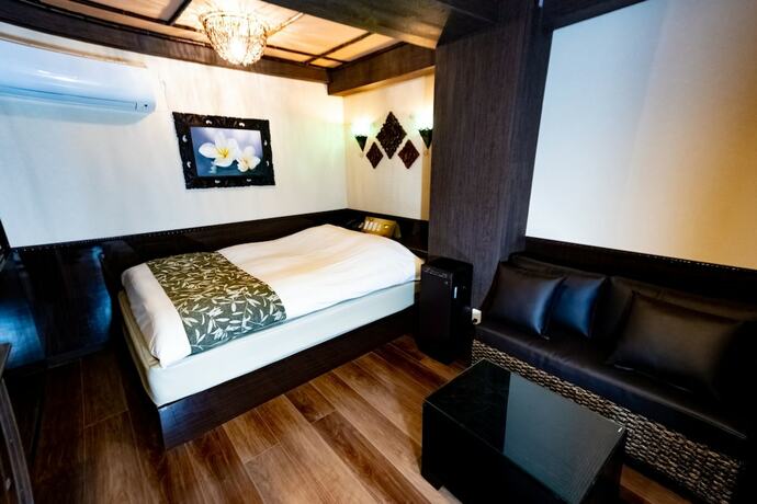 Imagen de la habitación del Hotel Gran Bali Resort. Foto 31