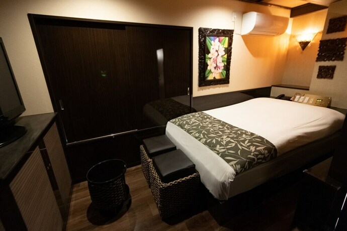 Imagen de la habitación del Hotel Gran Bali Resort. Foto 33