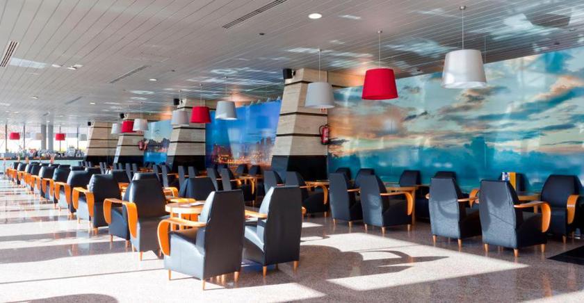 Imagen del bar/restaurante del Hotel Gran Bali & Spa. Foto 4