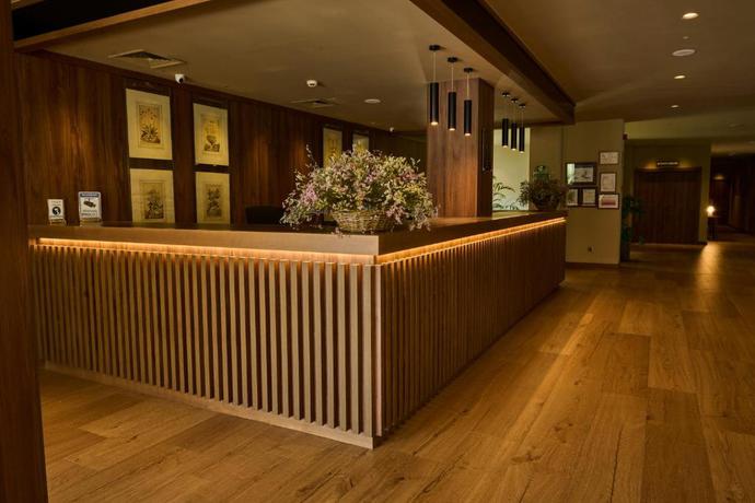 Imagen de los interiores del Hotel Gran Balneario De Puente Viesgo. Foto 16