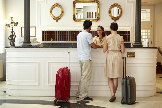 Imagen de los interiores del Hotel Gran Balneario de Liérganes. Foto 16