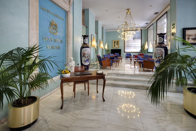 Imagen de los interiores del Hotel Gran Barcino. Foto 14