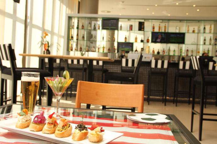 Imagen general del Hotel Gran Bourbon Asunción. Foto 14