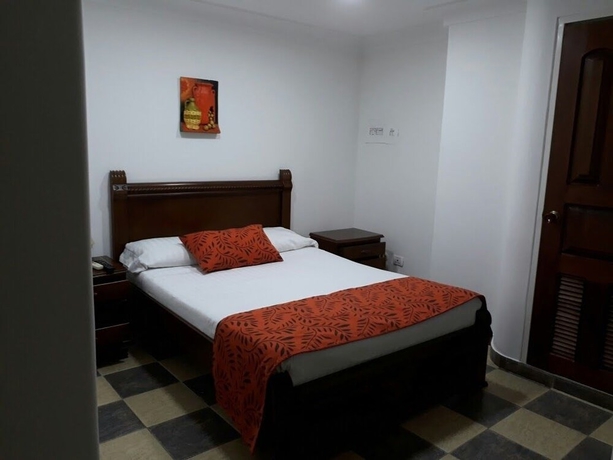 Imagen de la habitación del Hotel Gran Cali. Foto 3