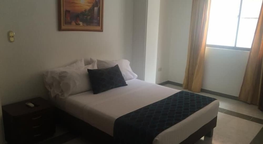 Imagen de la habitación del Hotel Gran Cali. Foto 19