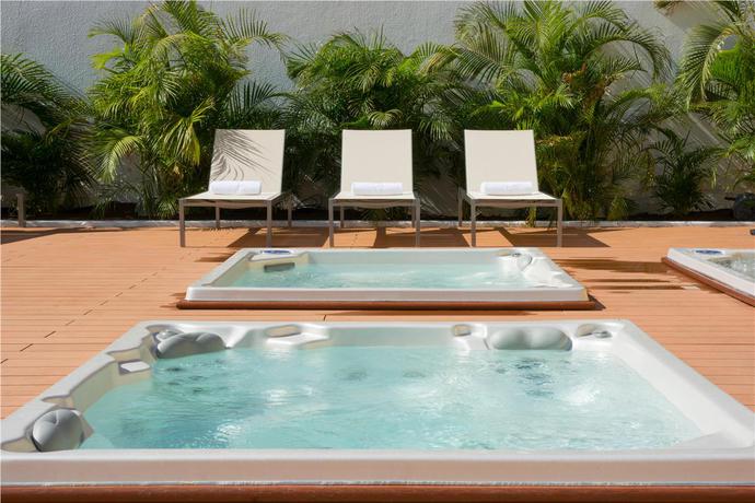 Imagen de la piscina del Hotel Gran Canaria Princess - Adults Only. Foto 12