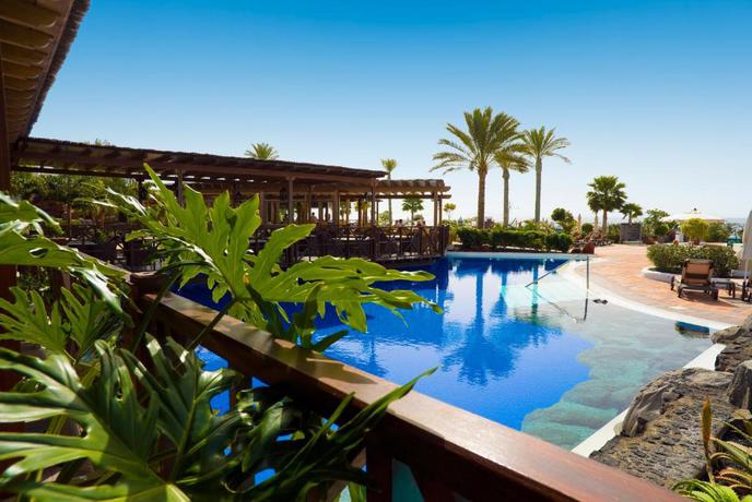 Imagen general del Hotel Gran Castillo Tagoro Family and Fun Playa Blanca. Foto 13