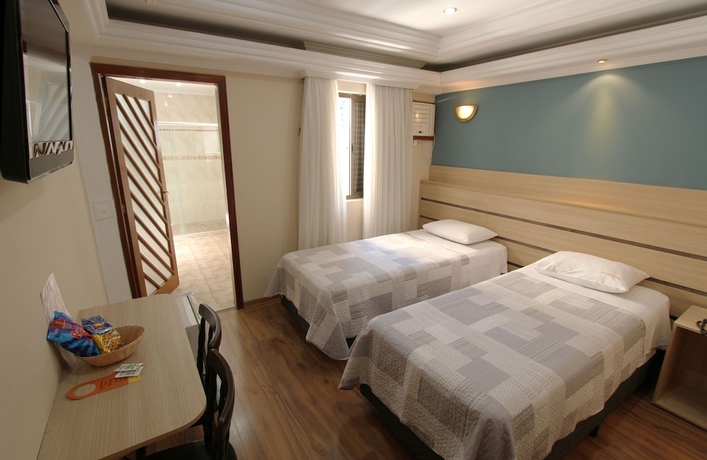 Imagen de la habitación del Hotel Gran Chevalier. Foto 3