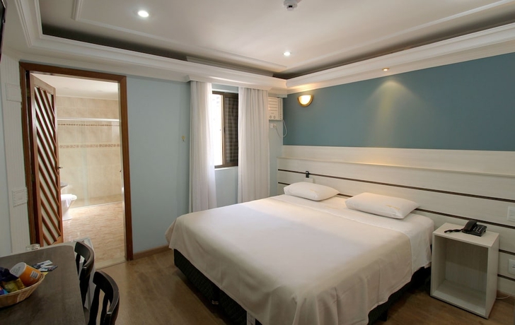 Imagen de la habitación del Hotel Gran Chevalier. Foto 6