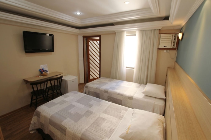 Imagen de la habitación del Hotel Gran Chevalier. Foto 7