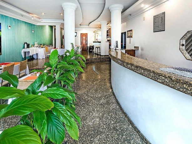 Imagen de los interiores del Hotel Gran Chevalier. Foto 15