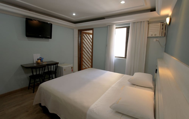Imagen de la habitación del Hotel Gran Chevalier. Foto 11