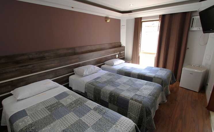 Imagen de la habitación del Hotel Gran Chevalier. Foto 14