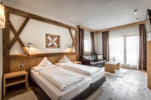 Imagen de la habitación del Hotel Gran Ciasa. Foto 12