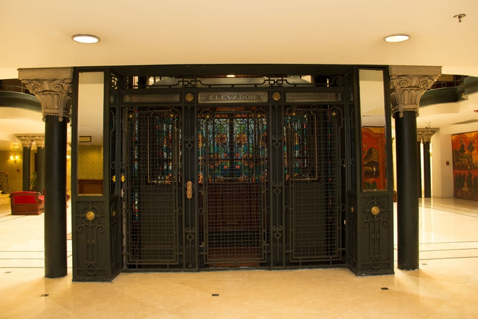 Imagen de los interiores del Hotel Gran Ciudad De Mexico. Foto 13