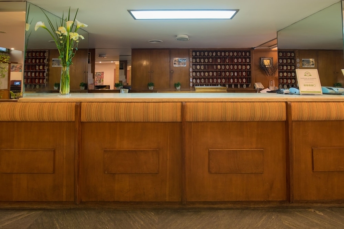 Imagen de los interiores del Hotel Gran Continental. Foto 14