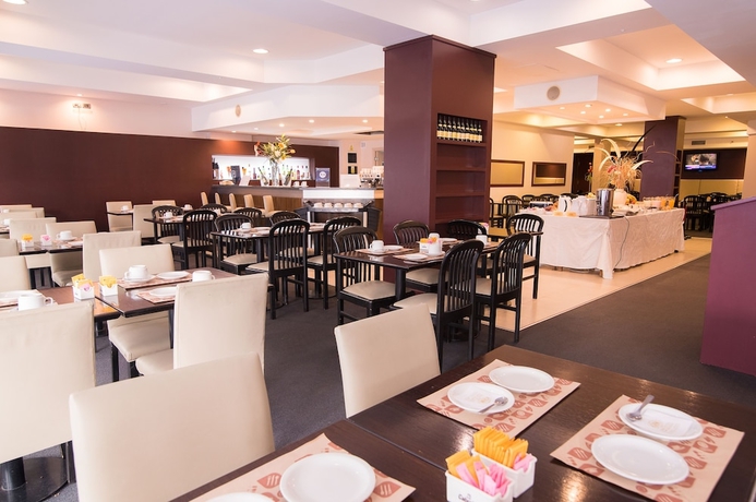 Imagen del bar/restaurante del Hotel Gran Continental. Foto 4