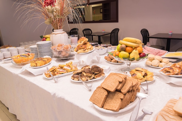 Imagen del bar/restaurante del Hotel Gran Continental. Foto 7