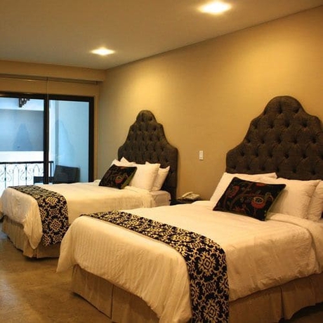 Imagen de la habitación del Hotel Gran David. Foto 7