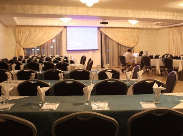 Imagen de los interiores del Hotel Gran David. Foto 15