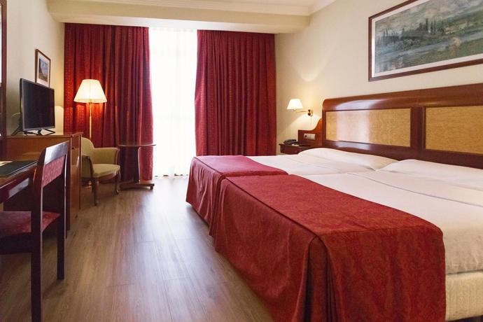 Imagen general del Hotel Gran De Ferrol. Foto 20