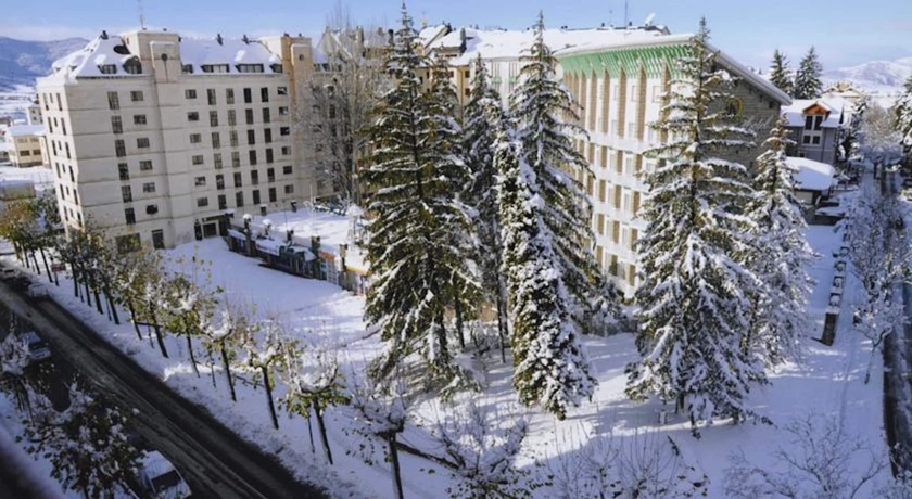 Imagen general del Hotel Gran De Jaca. Foto 1