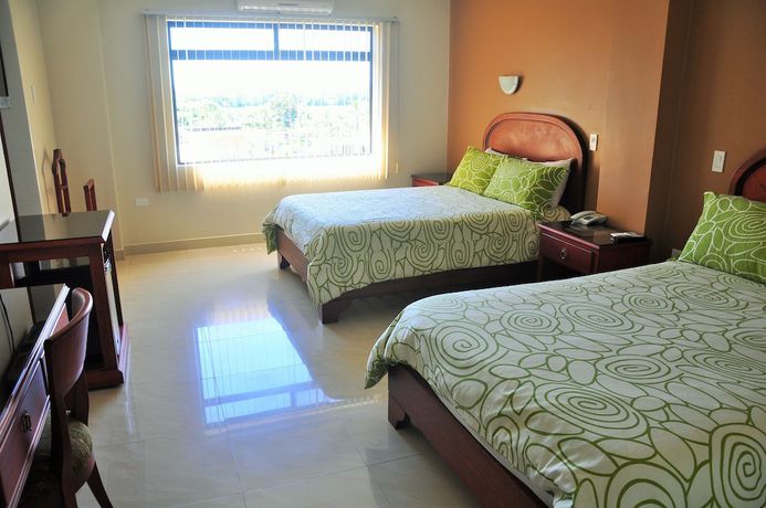 Imagen de la habitación del Hotel Gran De Lago El Coca. Foto 10