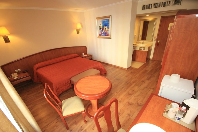 Imagen de la habitación del Hotel Gran Diligencias. Foto 3