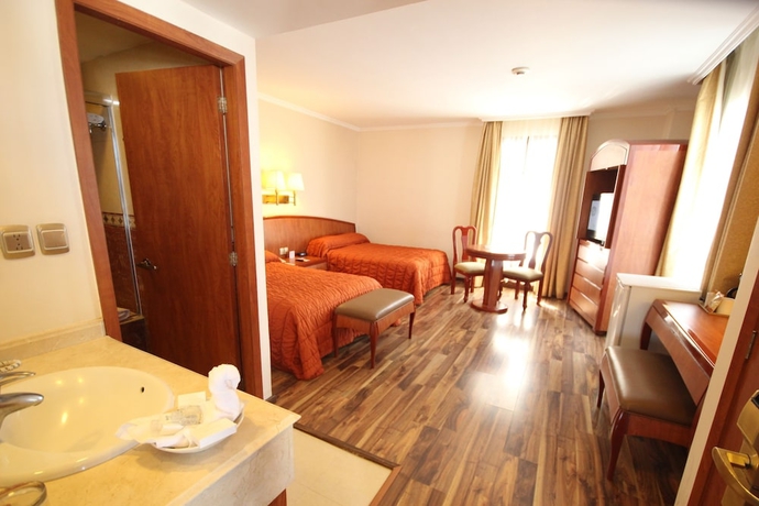 Imagen de la habitación del Hotel Gran Diligencias. Foto 6
