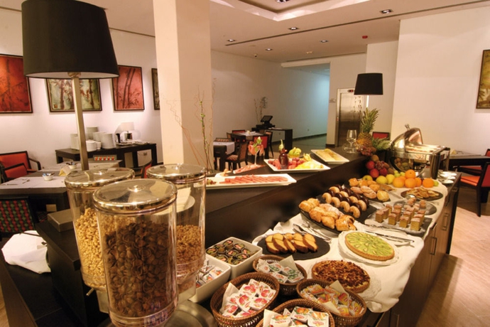 Imagen del bar/restaurante del Hotel Gran Don Manuel. Foto 5