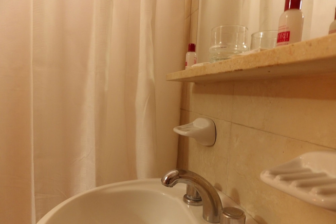 Imagen de la habitación del Hotel Gran Dora, Mar del Plata. Foto 3