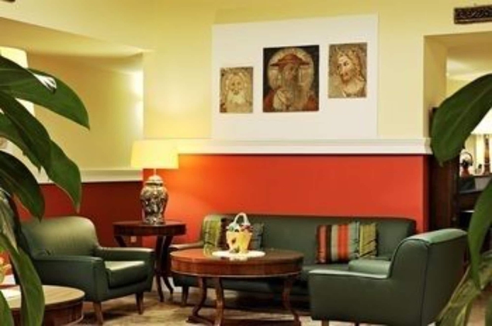 Imagen de los interiores del Hotel Gran Duca Di York. Foto 17