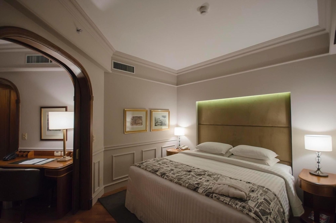 Imagen de la habitación del Hotel Gran Estanplaza Berrini. Foto 3