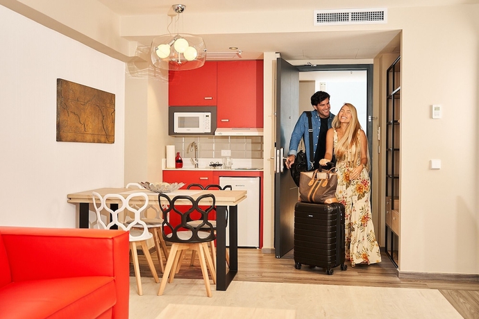 Imagen de la habitación del Hotel Gran Evenia Panama. Foto 10