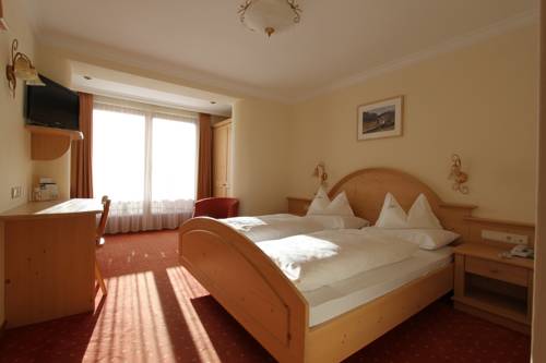 Imagen de la habitación del Hotel Gran Fanes. Foto 6