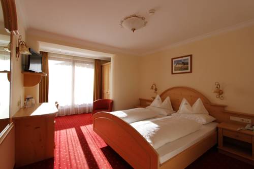 Imagen de la habitación del Hotel Gran Fanes. Foto 15