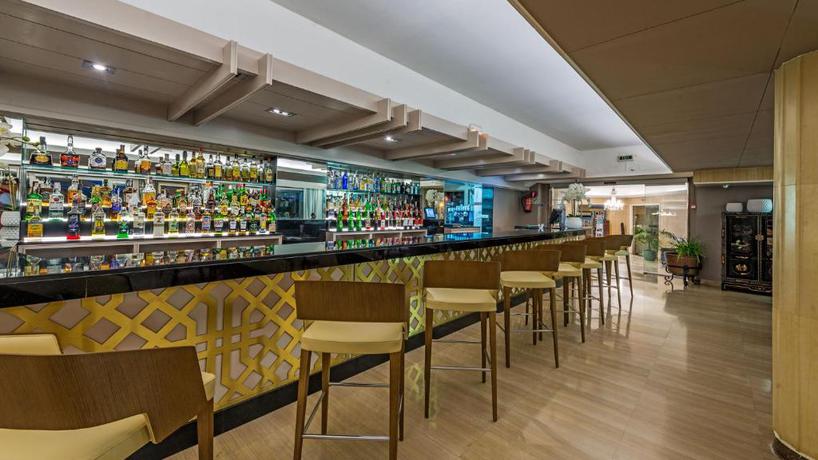 Imagen del bar/restaurante del Hotel Gran Fornells Thalasso & Spa. Foto 2