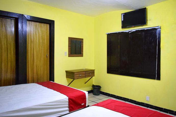 Imagen de la habitación del Hotel Gran Galerias Plaza. Foto 13
